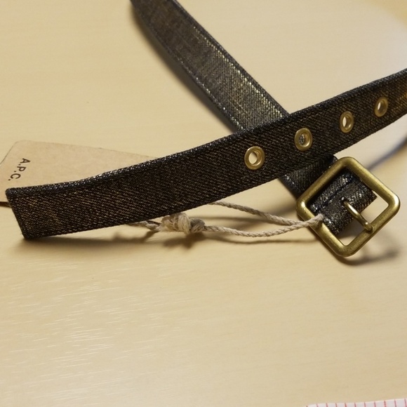 Belt Gold and Black APC - Picture 2 of 6